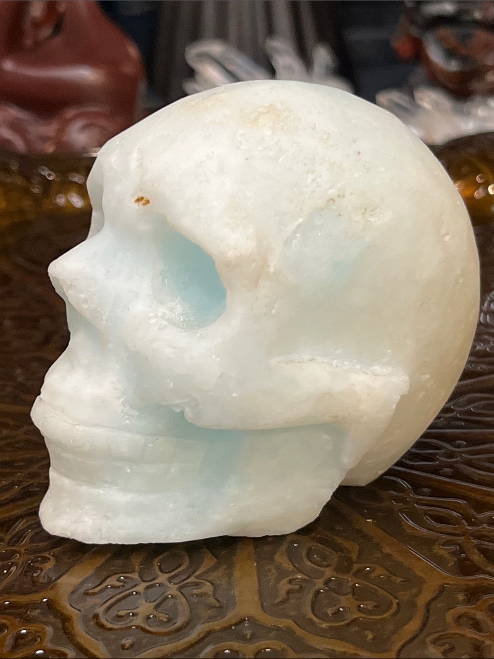 Aragonite skull - Picture 3 of 7